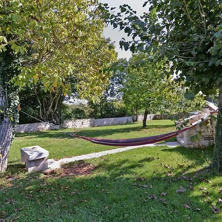Mit Privatpool Fuer 16 Personen Ca 300 Qm In Rojnici, Istrien Binnenland Von Istrien Rojnići